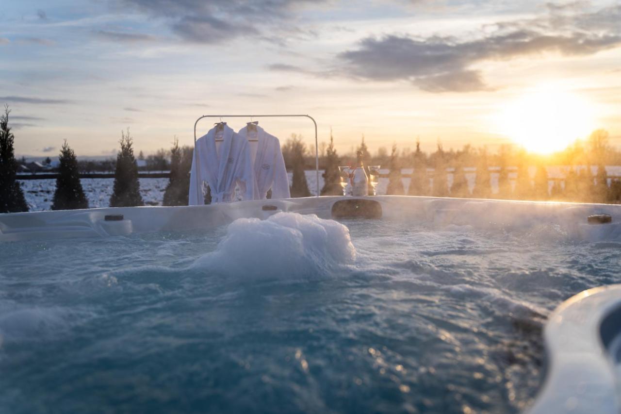 Stacja Galicja - Nocleg W Pociagu Blisko Energylandia Aparthotel Zator Exteriör bild