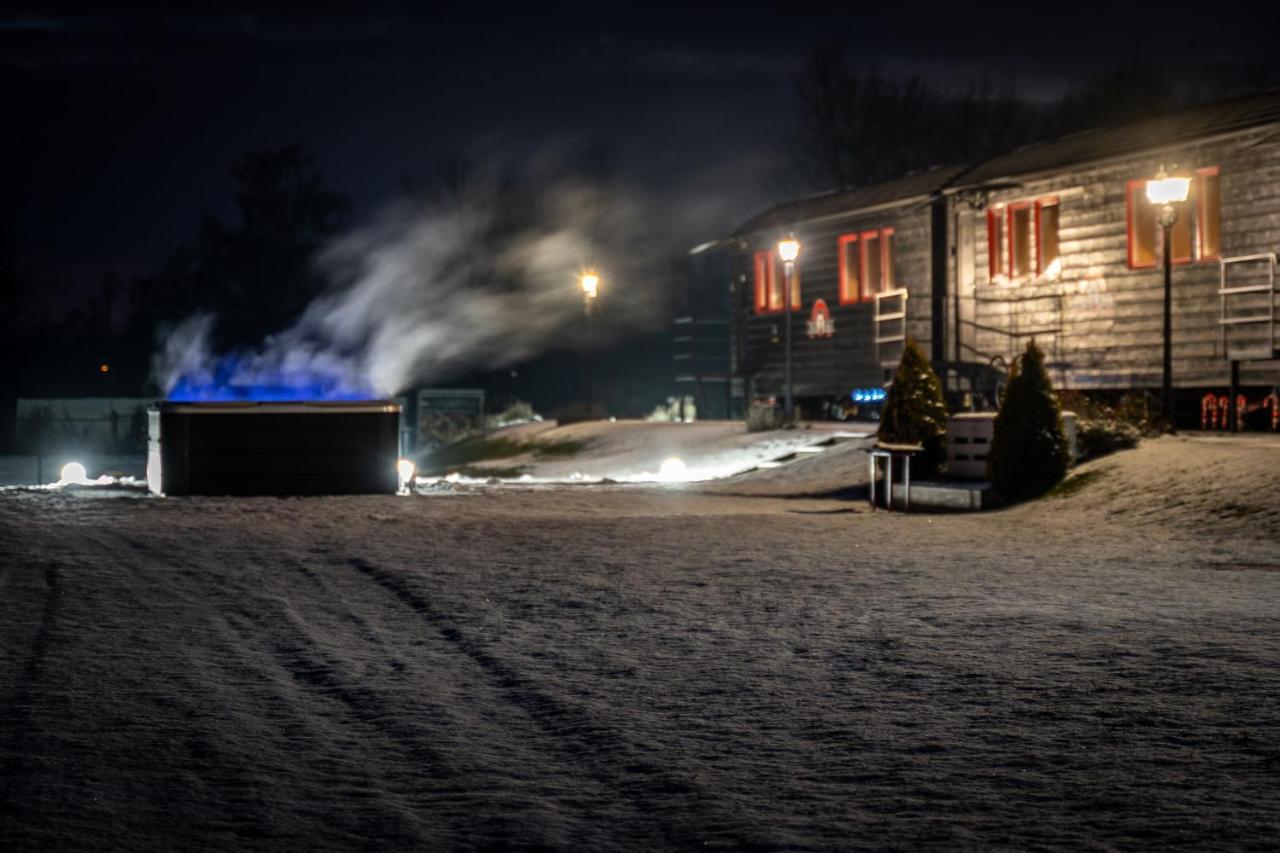 Stacja Galicja - Nocleg W Pociagu Blisko Energylandia Zator Exteriör bild